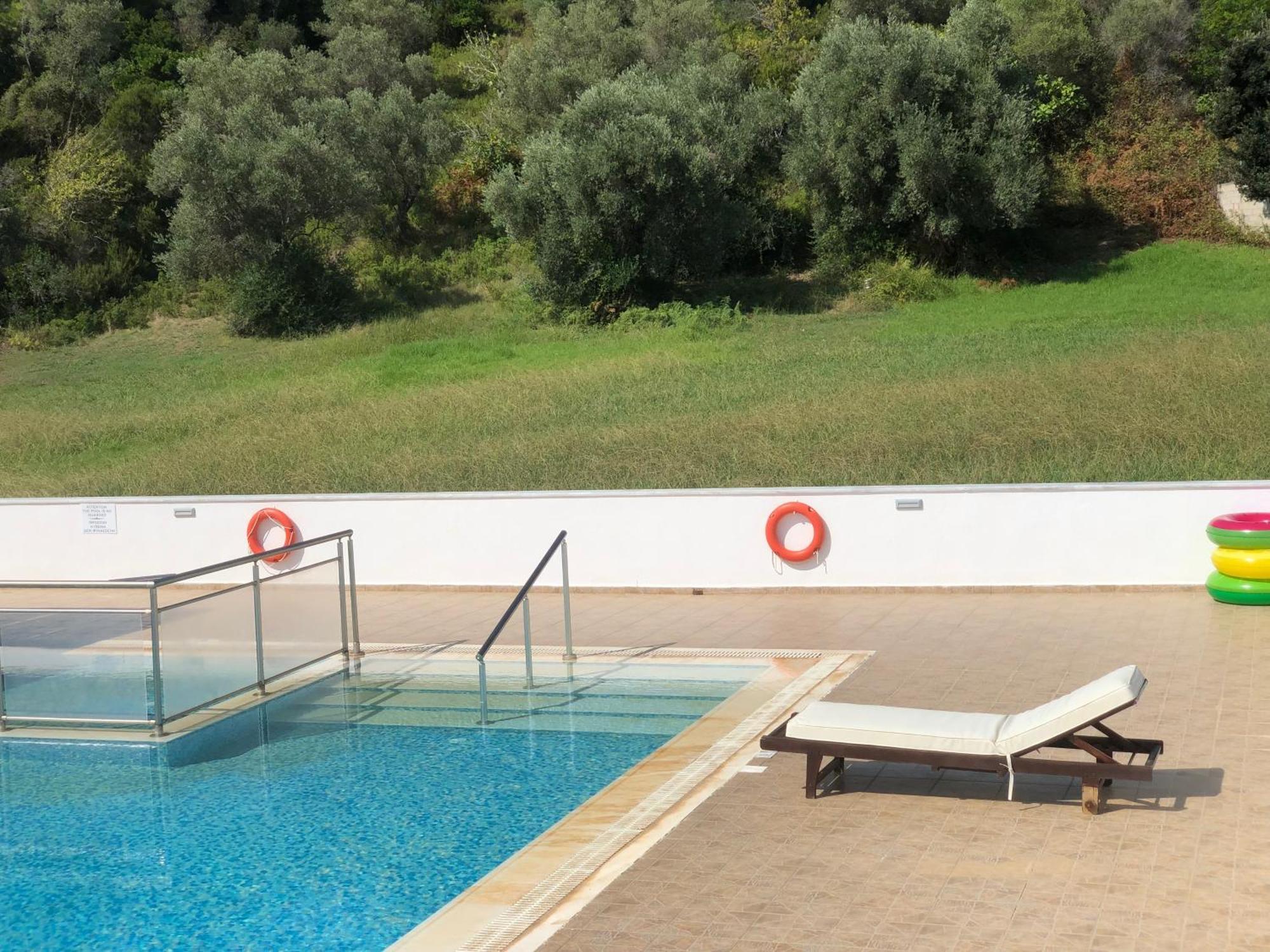 Parissis Eden Villas Skiathos Трулос Экстерьер фото